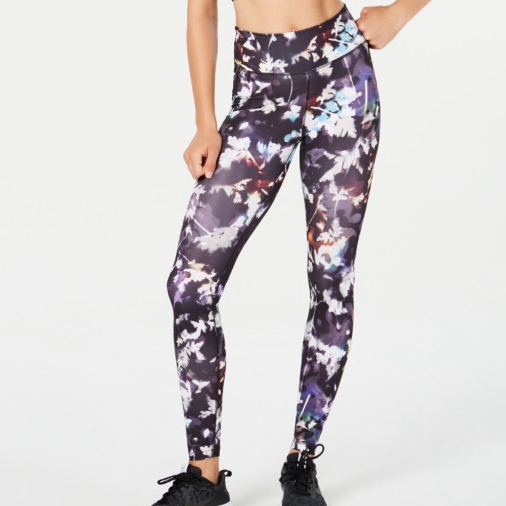 EUC Nike Dri fit full length leggings size XS